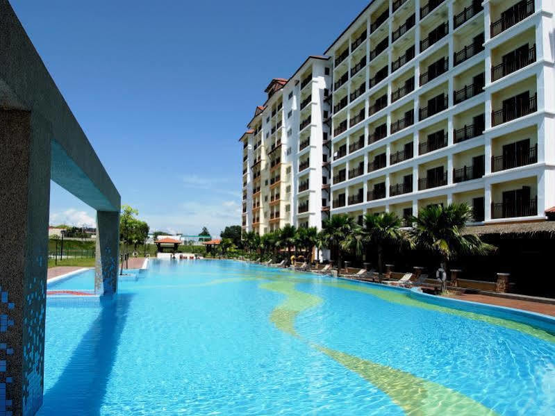 Suria Service Apartment-Hotel Bukit Merah Ngoại thất bức ảnh